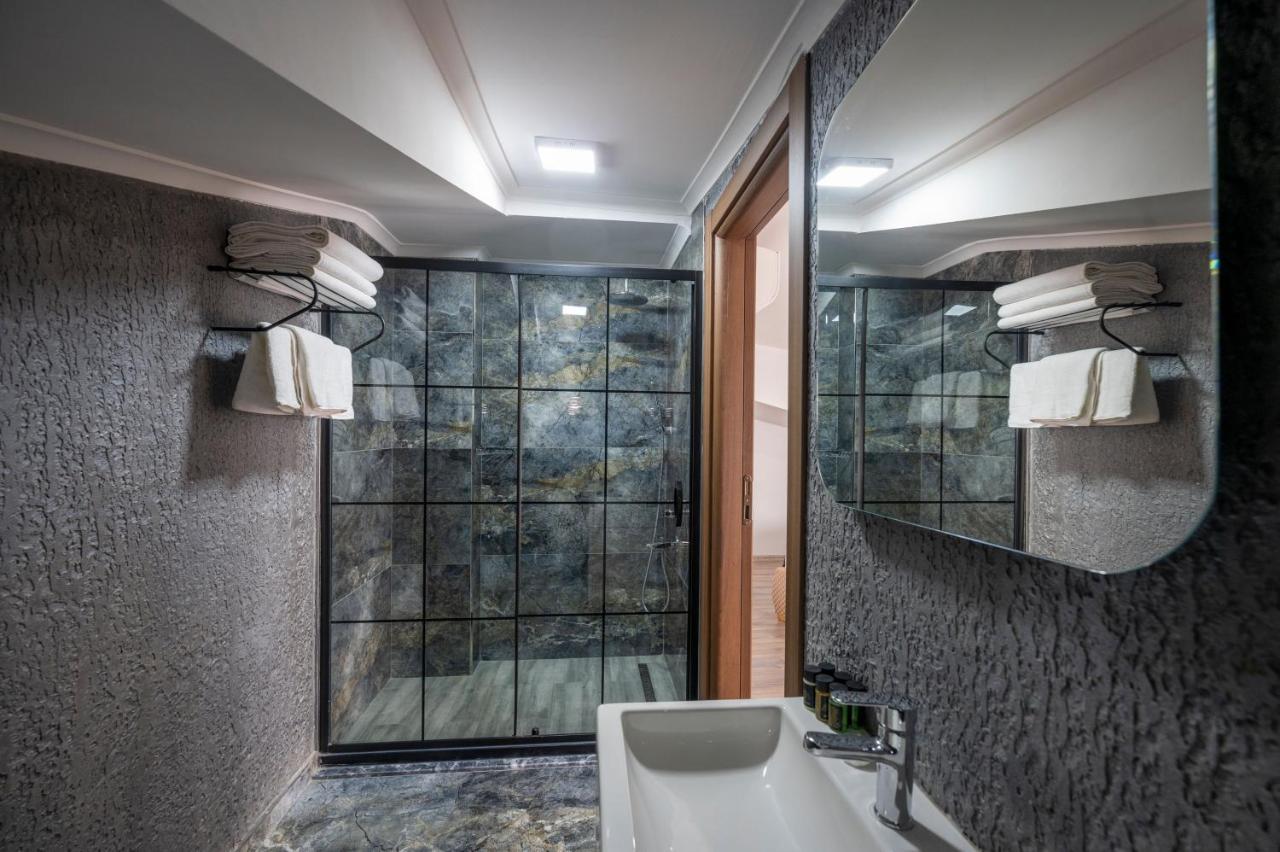 Luxury Airport Hotel By Zazzoni-Istanbul Airport Arnavutkoy Dış mekan fotoğraf